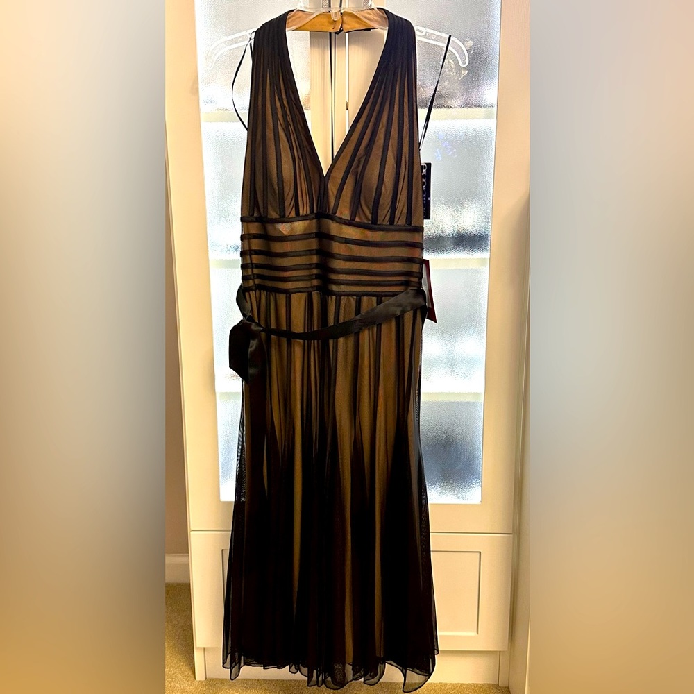 NWT JS Collections Black Halter Cocktail Dress Size 14
